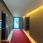 Διαμέρισμα Jungle And Parking *